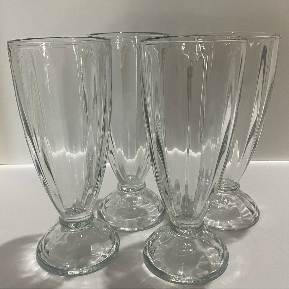 Set of 4 Soda Fountain Glasses 12 oz Clear Thick Glass Milkshake Ice Cream